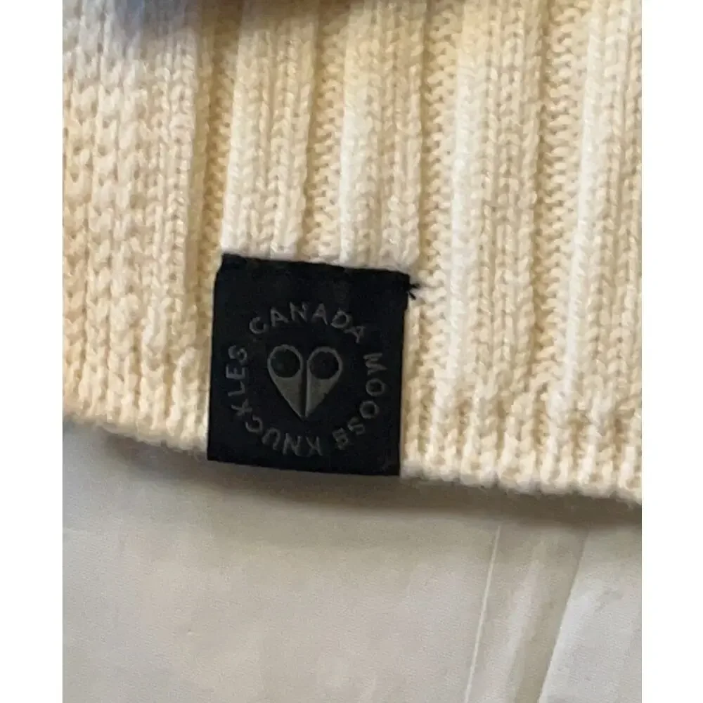 Moose Knuckles Verona Scarf Snow White 100% Merino Wool - NWT